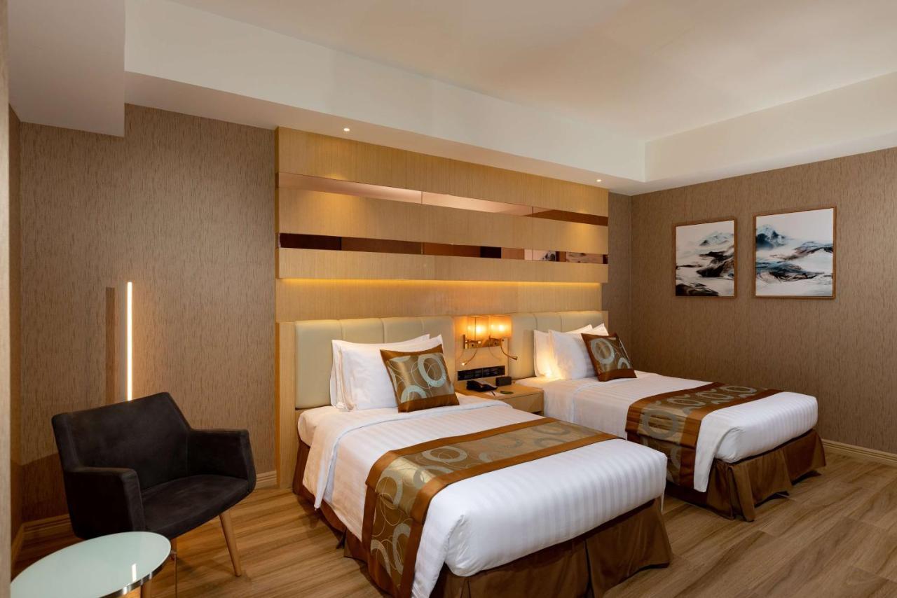 Best Western Plus Metro Clark Angeles Exteriér fotografie