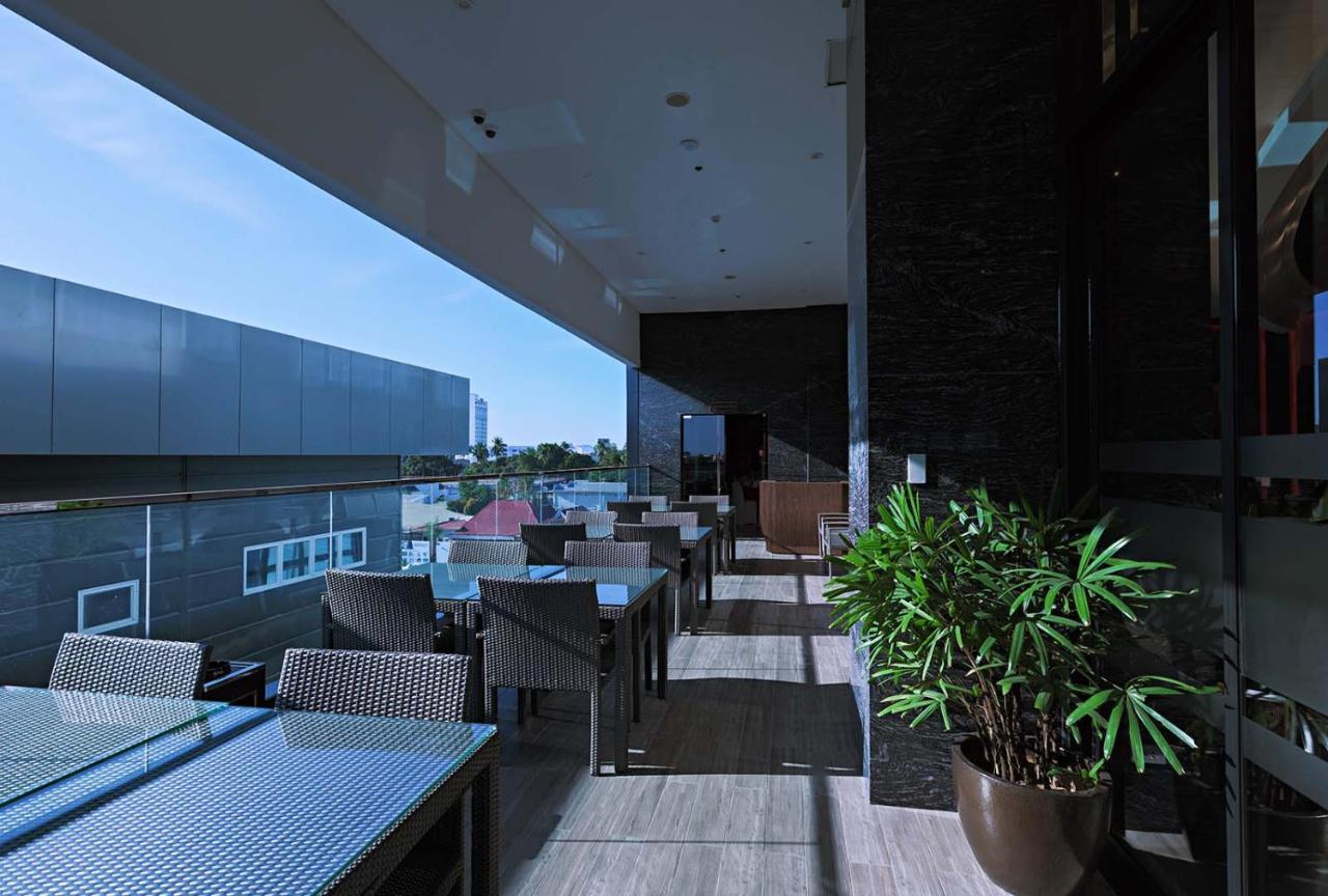 Best Western Plus Metro Clark Angeles Exteriér fotografie