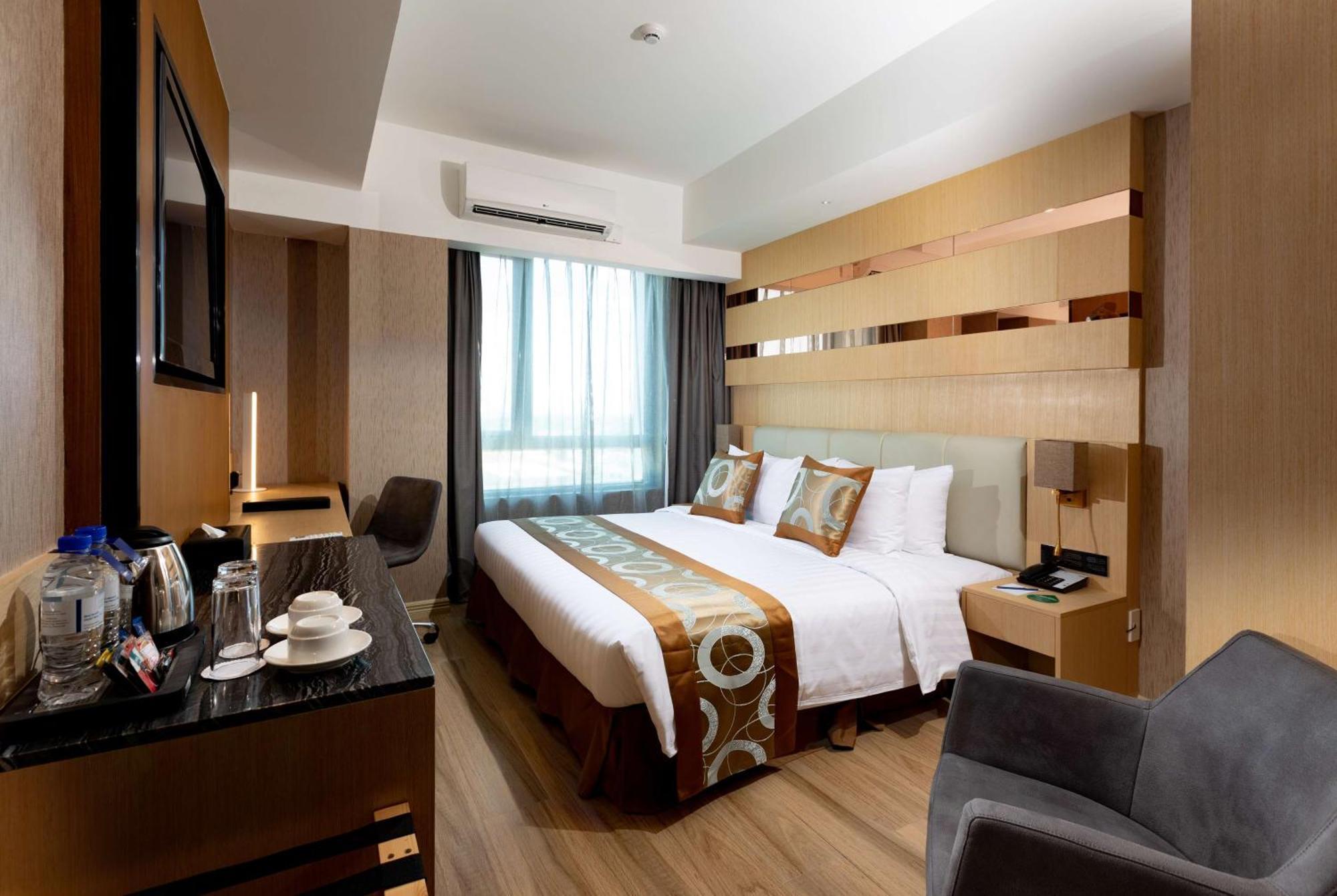 Best Western Plus Metro Clark Angeles Exteriér fotografie