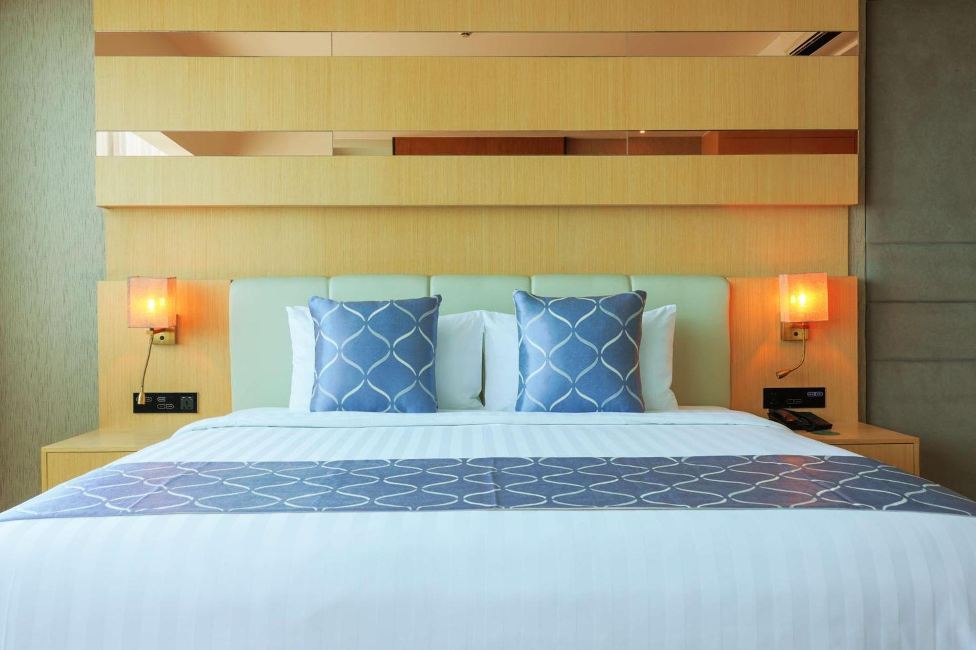 Best Western Plus Metro Clark Angeles Exteriér fotografie