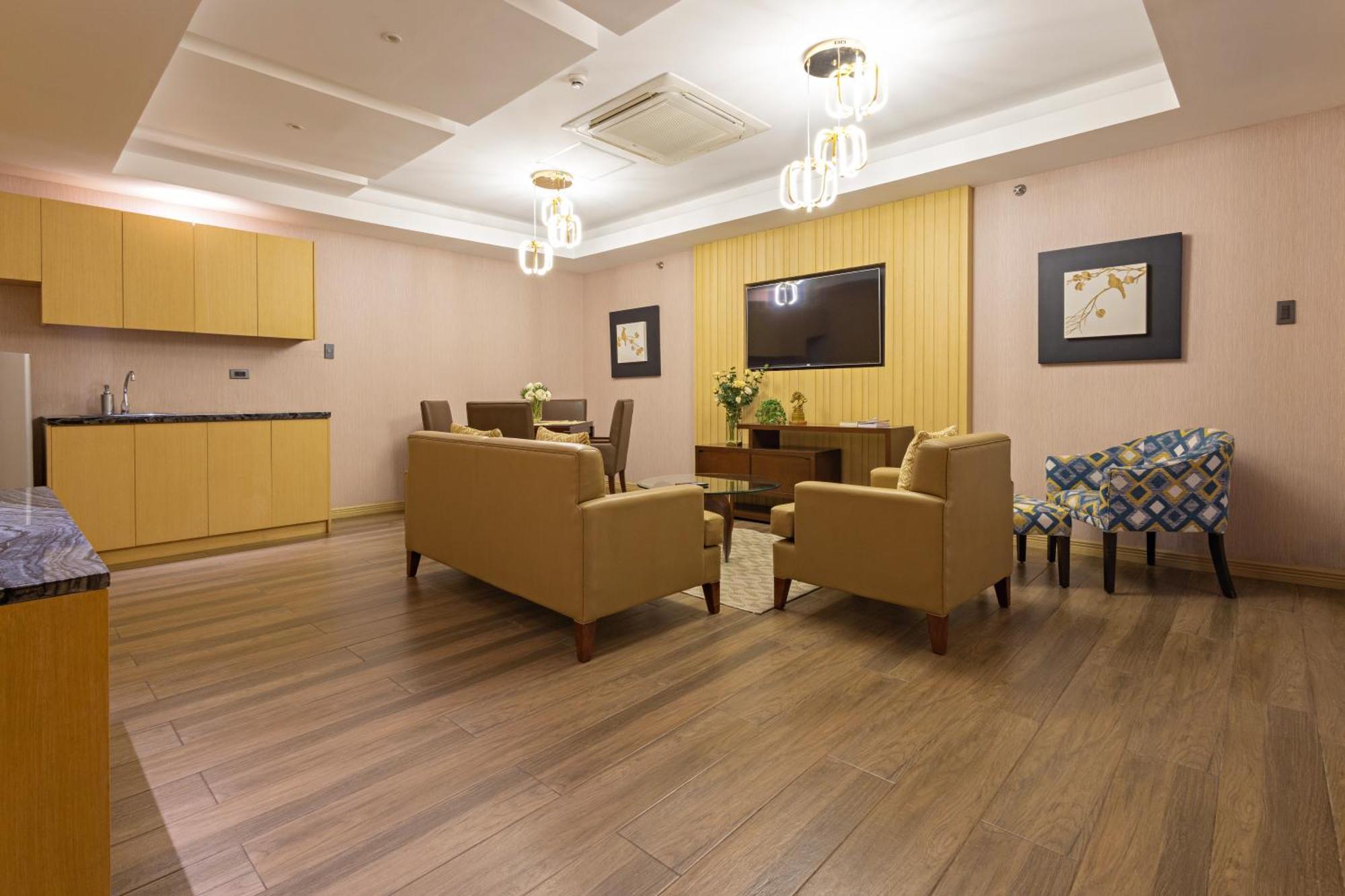 Best Western Plus Metro Clark Angeles Exteriér fotografie